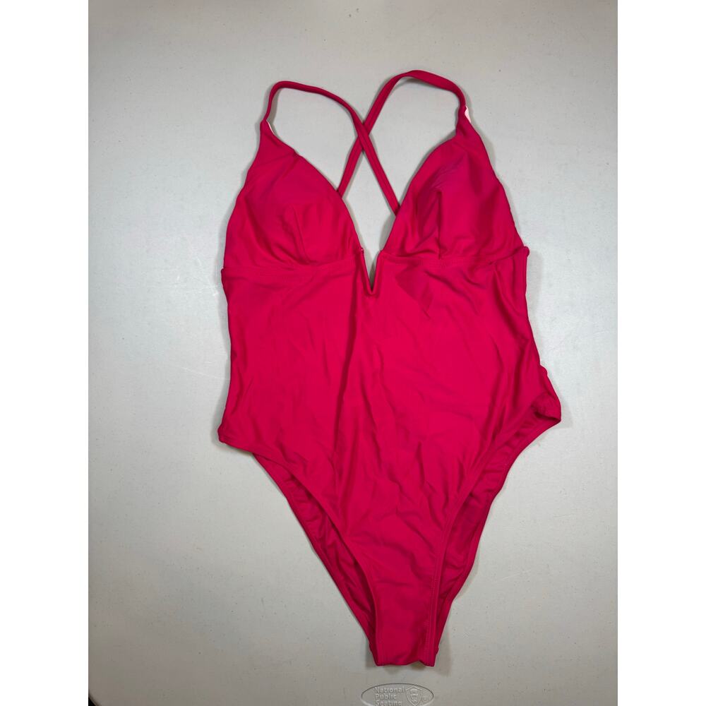NWT Cupshe One Piece Bathing Suit Red with Crisscross Back Size Large